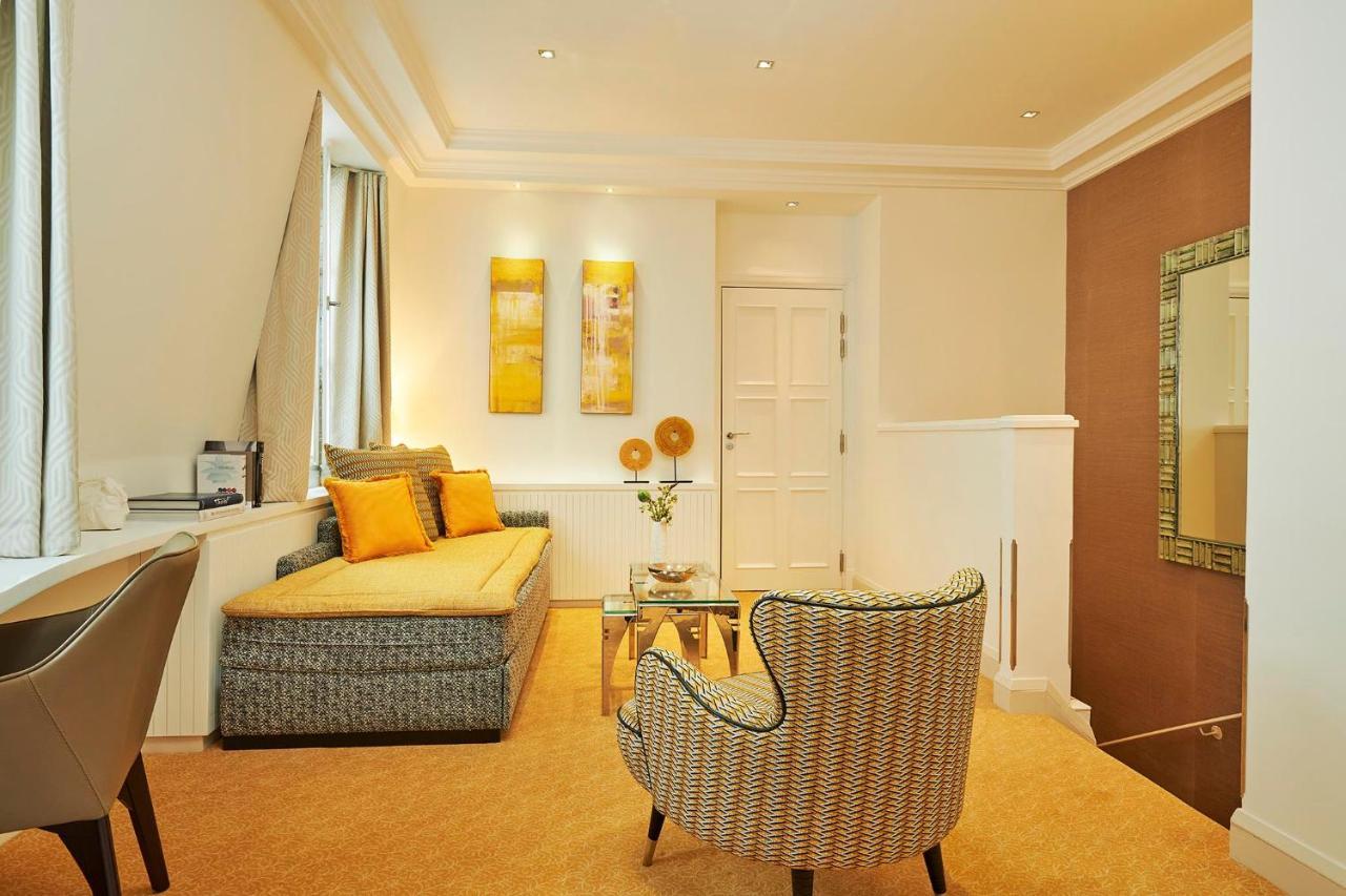 Hotel Le Burgundy Parigi