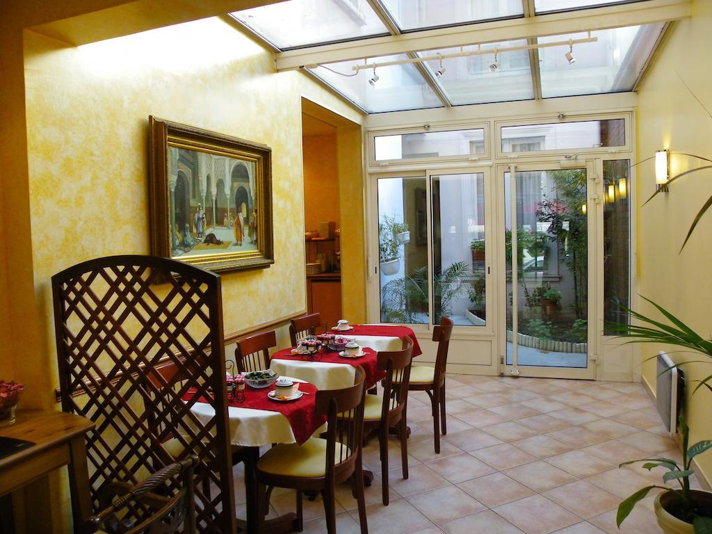 Poussin 3* Parigi
