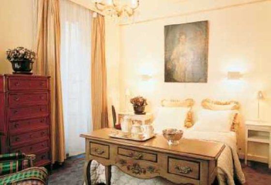 Hotel Relais Du Silence Des Tuileries 4*