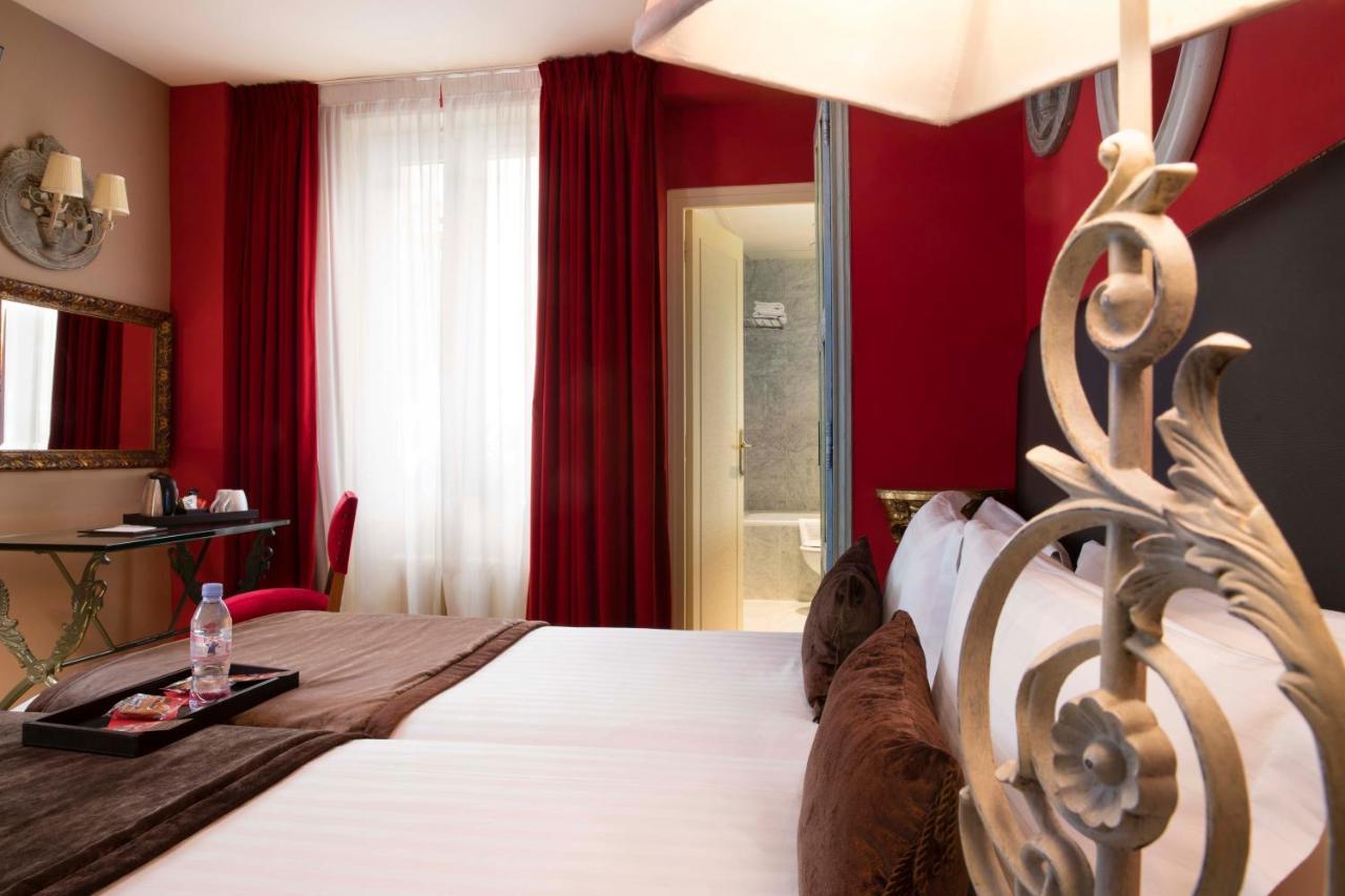 Des Deux Continents Hotel Paris