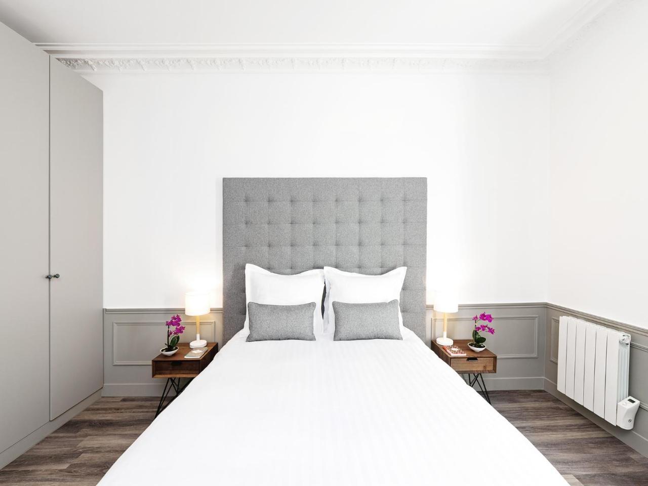 Livinparis - Luxury 3 & 4 Bedrooms Montmartre I Parigi