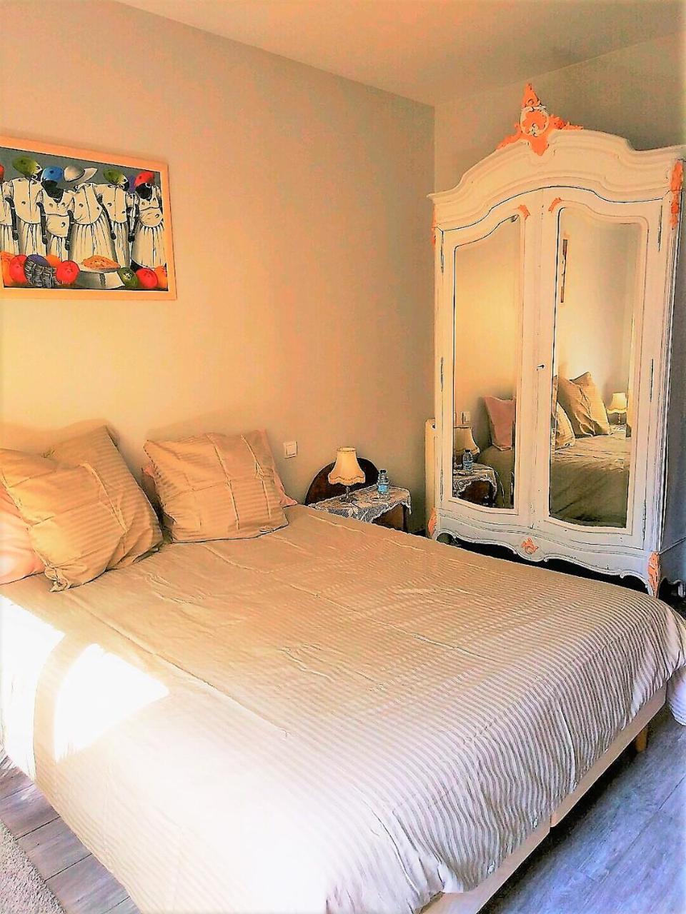 Bed & Breakfast La Maison Rouge *