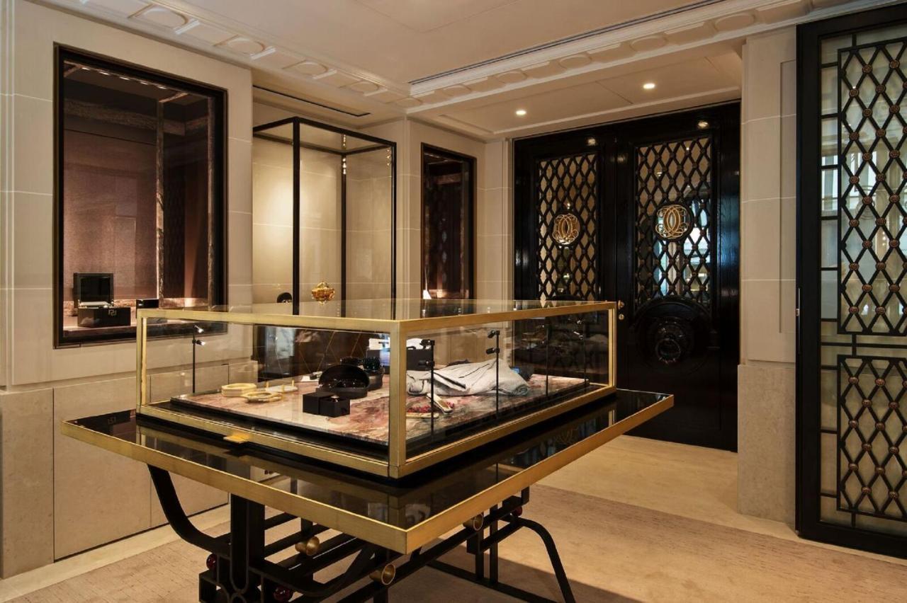 De Crillon 5*