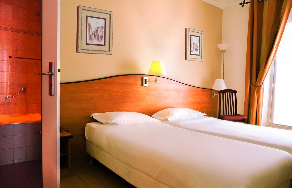 Eden Montmartre 3* Parigi