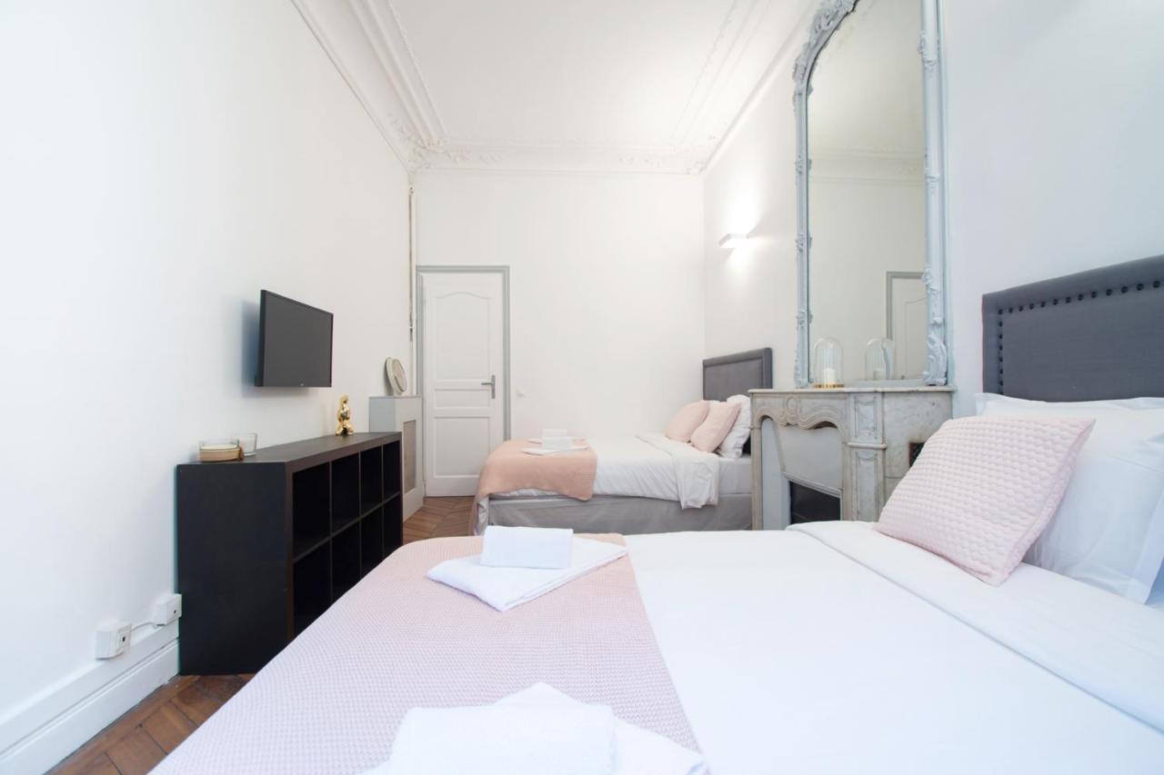Dreamyflat - Champs élysées Aparthotel Parigi