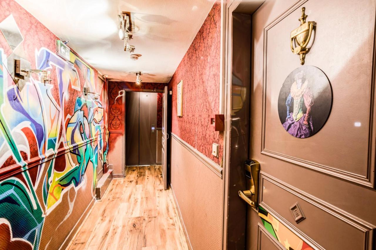 Hotel Absolute République Parigi