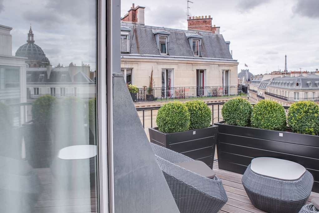 Le 12 4* Parigi