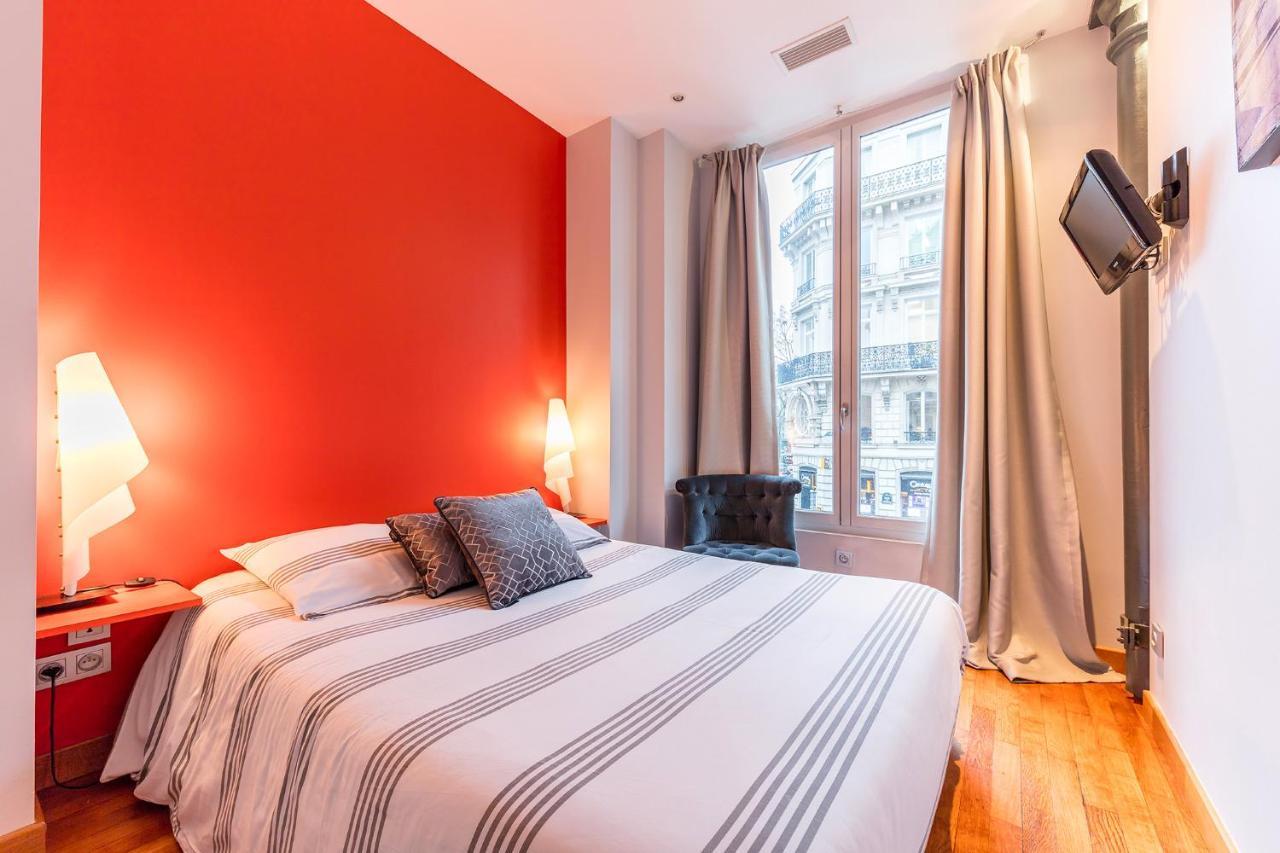 Typical Parisian 70 Sqm Appartamento