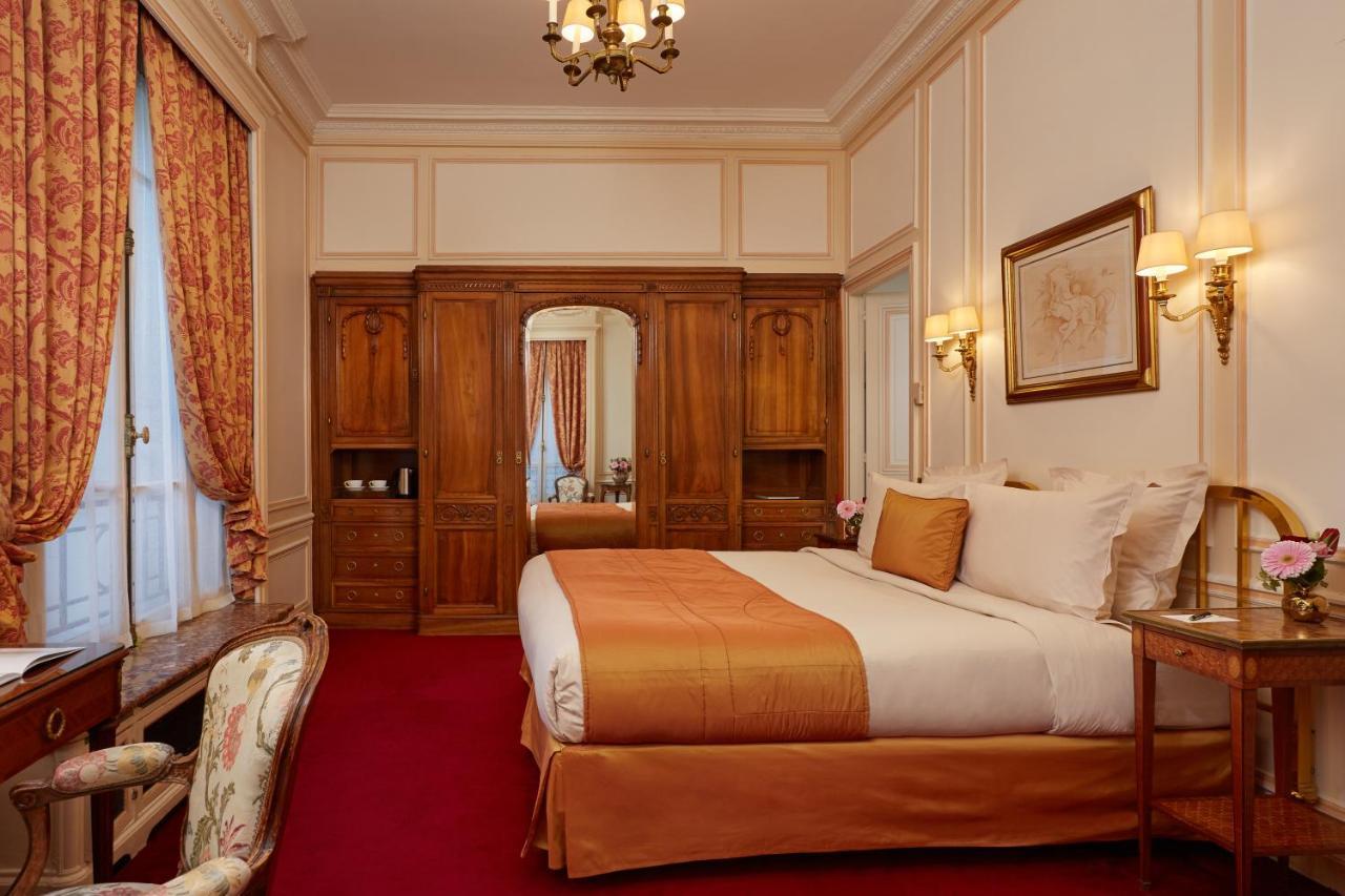 Raphael 5* Parigi