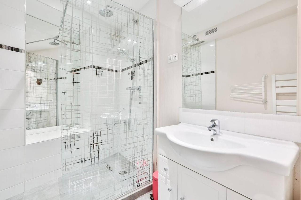 Charming 2 Bedroom In The Heart Of Appartamento
