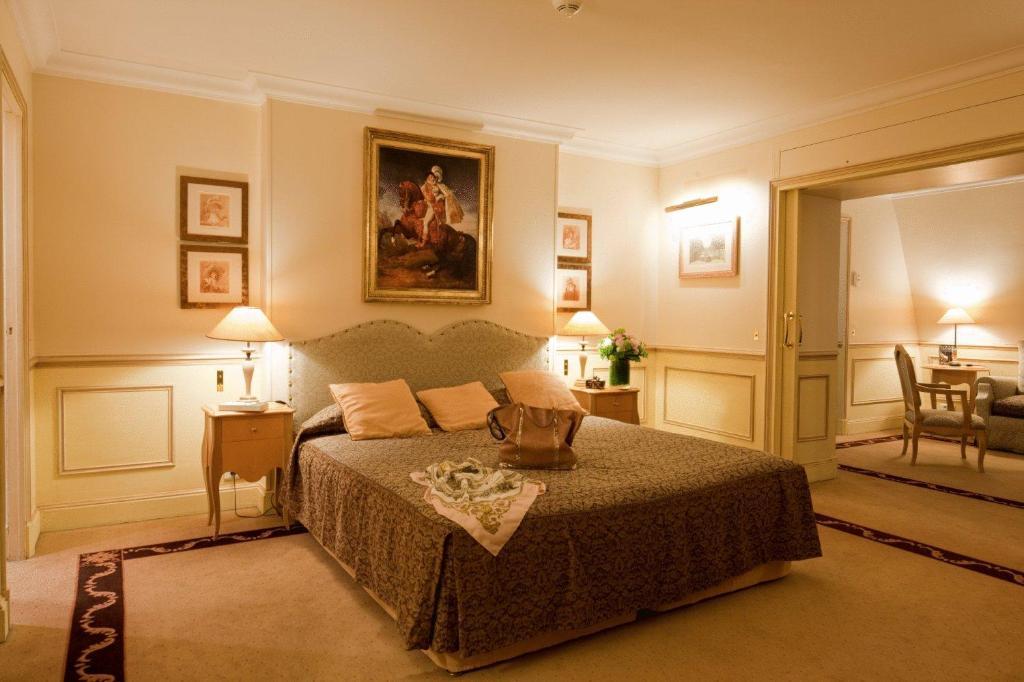 Lotti Hotel 4*