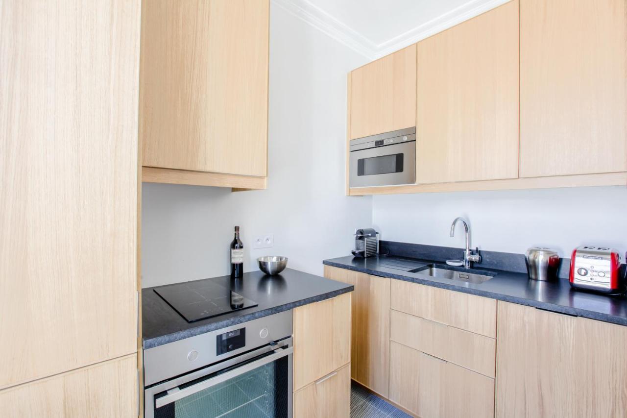 4 People Saint-germain-des-près - Quartier Latin By Weekome * Parigi
