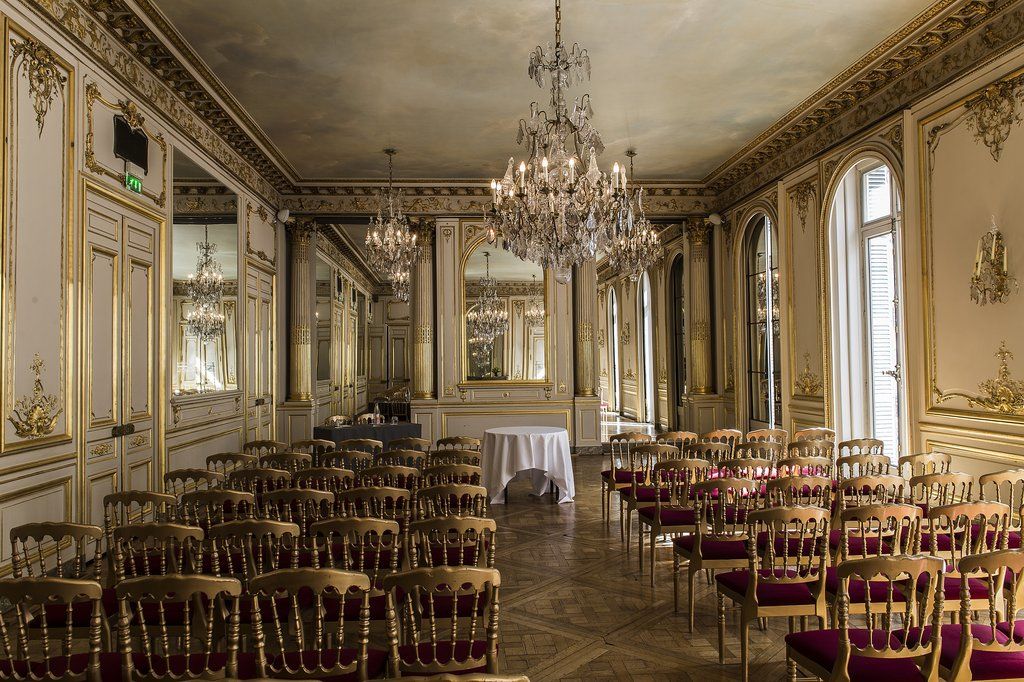 Hotel La Maison Champs Elysées 5*