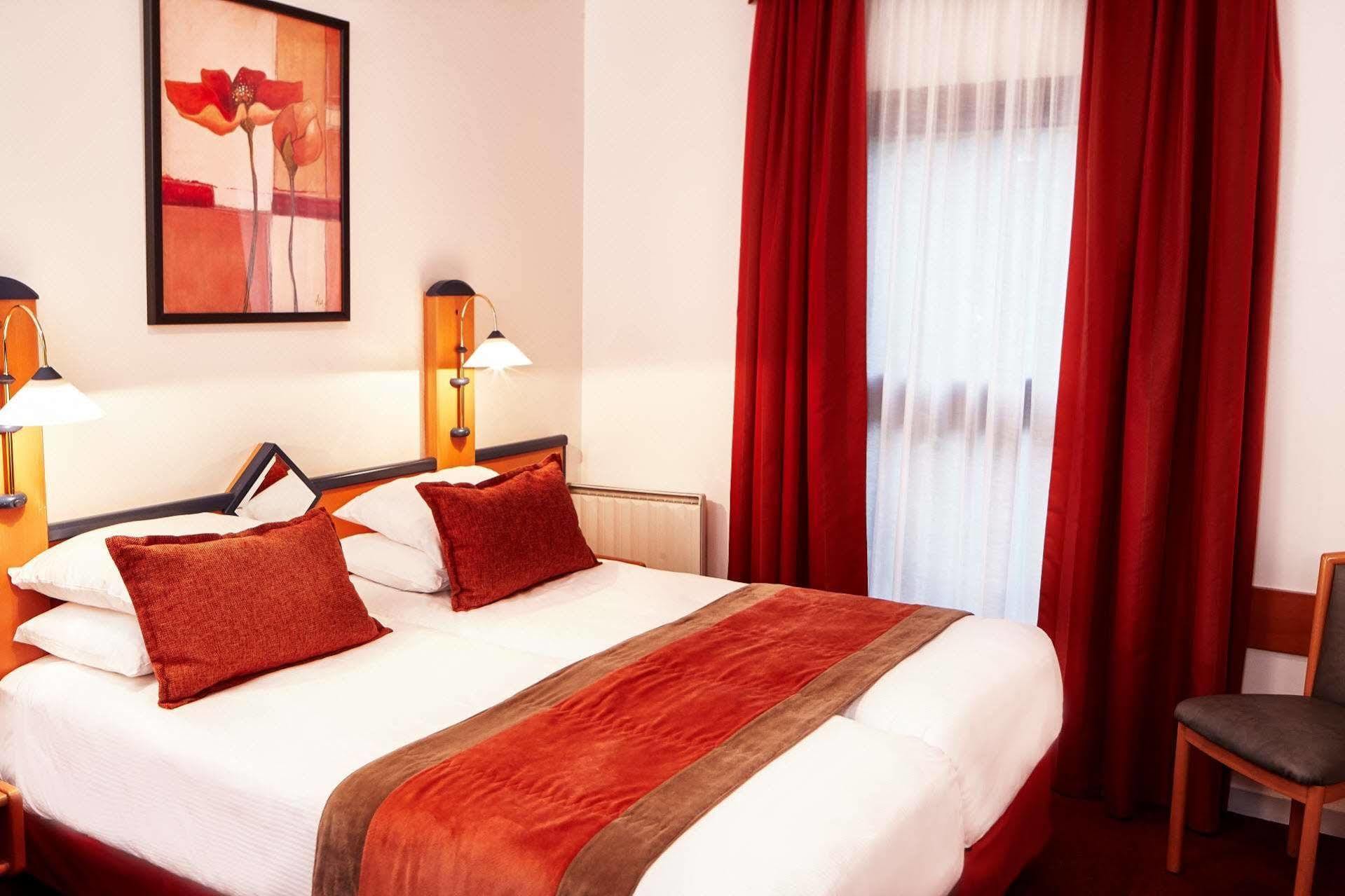 Hotel Opera Cadet