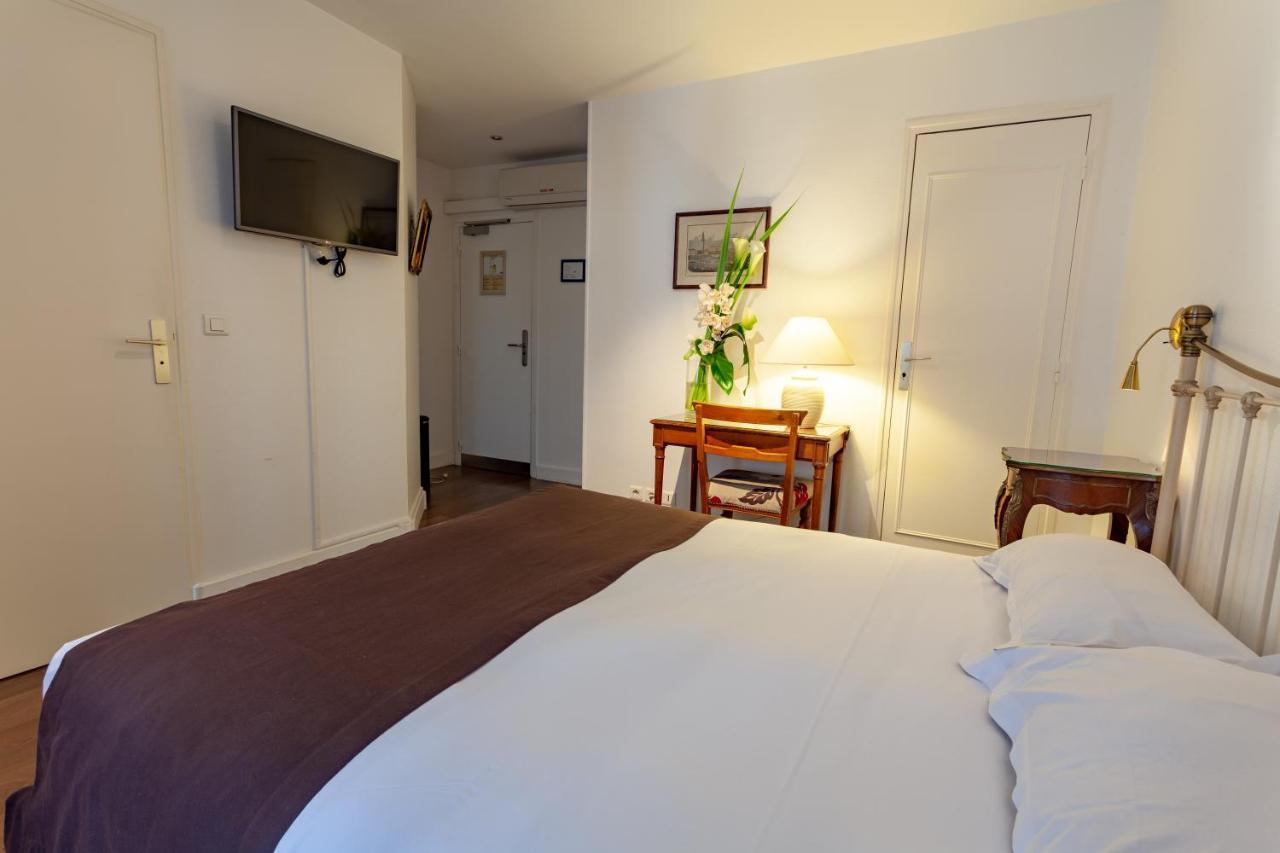 Atlantis Hotel 3*