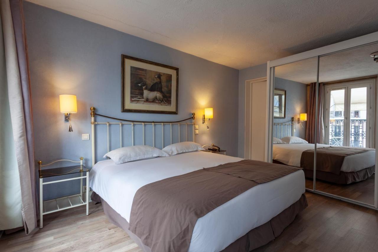 Atlantis Hotel 3*