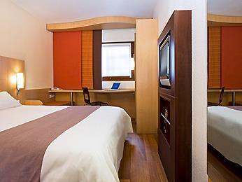 Ibis Maine Montparnasse Parigi