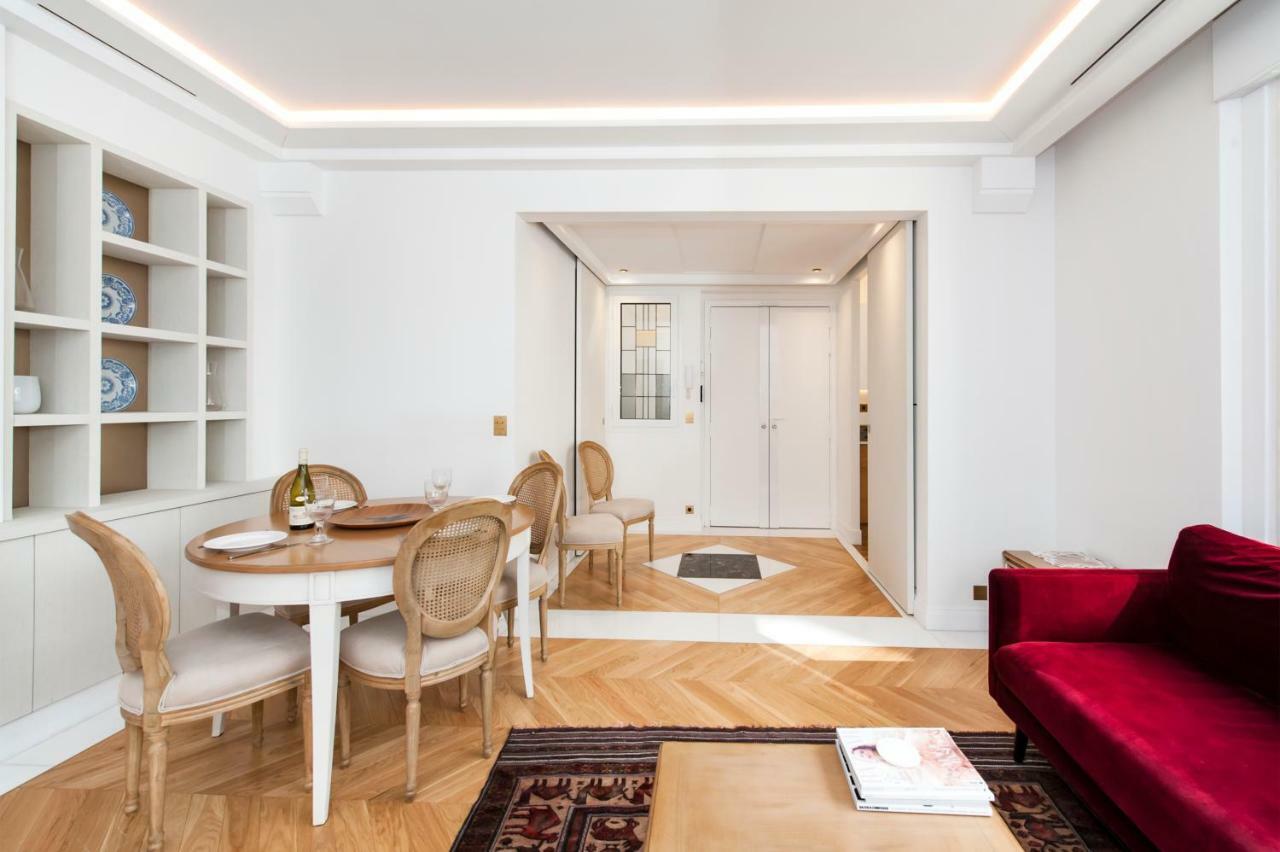 Luxury Montaigne Appartamento