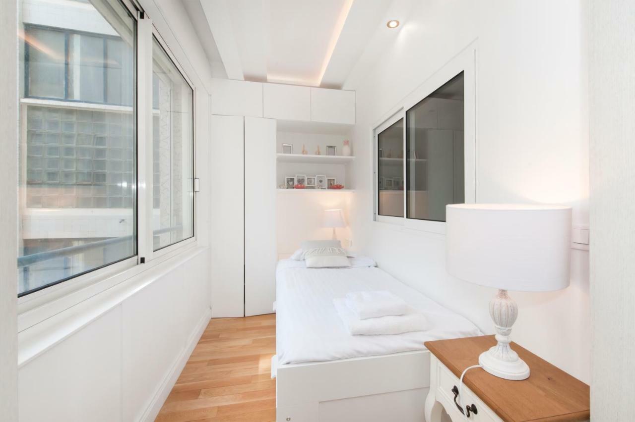 Luxury Montaigne Appartamento