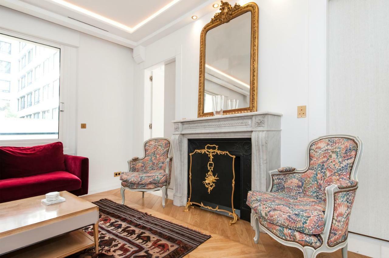 Appartamento Luxury Montaigne Parigi
