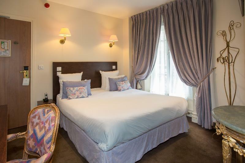 Queens Boutique 3*