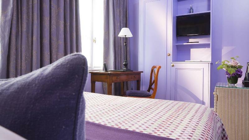 Le Relais Saint Honoré Hotel 4*