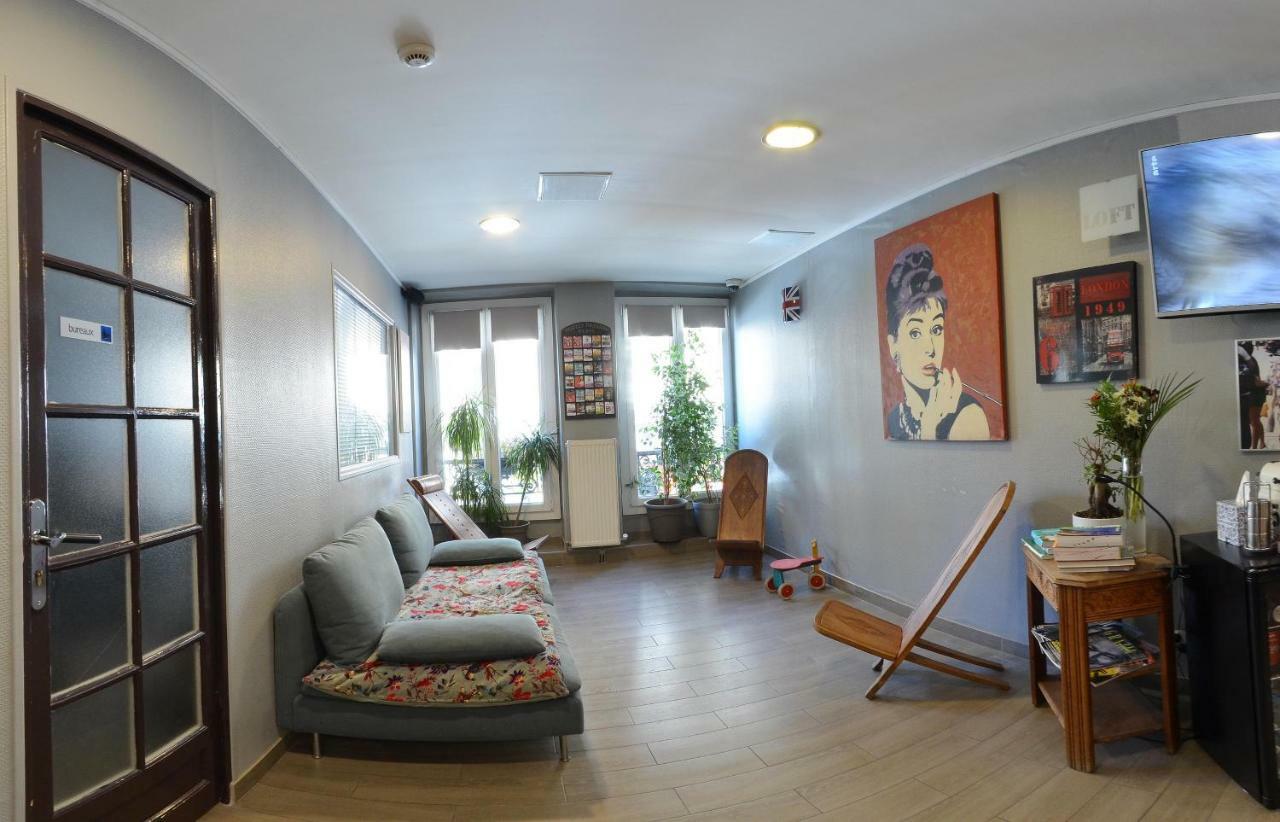 Montmartre Clignancourt Hotel Parigi