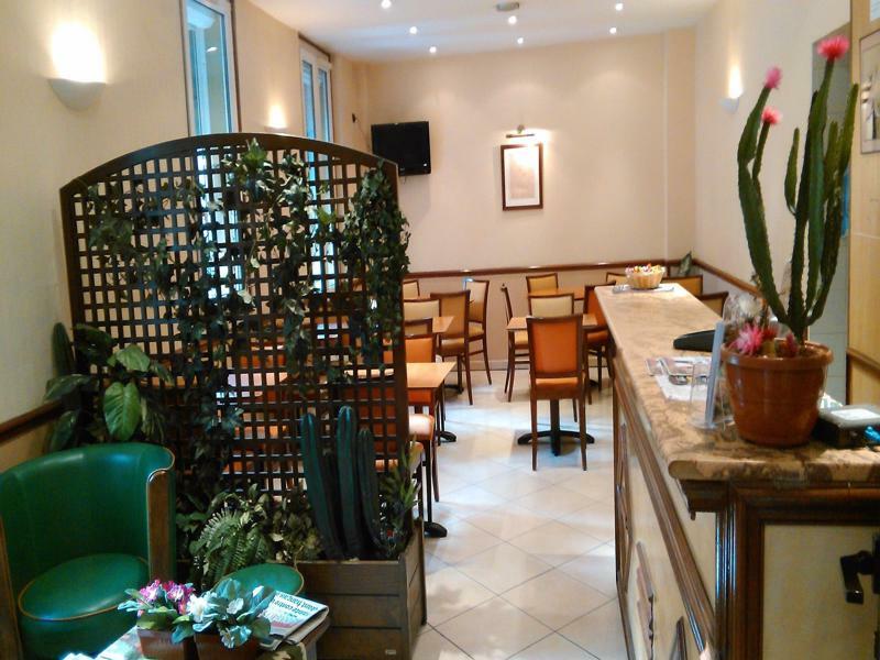Cactus Hotel