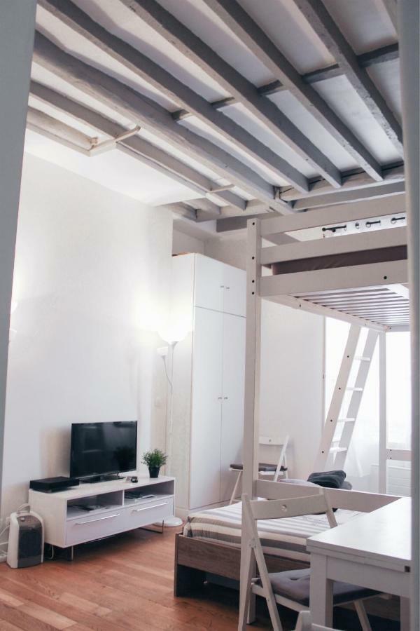 Parisian Flat *