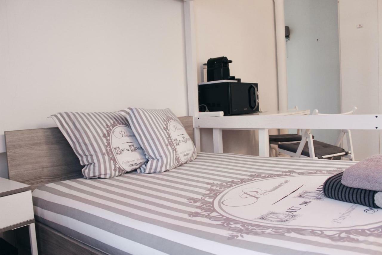 Apartment Parisian Flat *