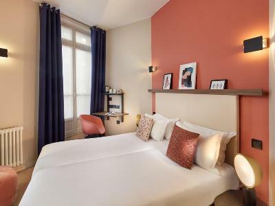 Hotel Du Savoir 3*