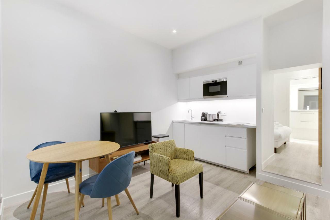Pick A Flat's In Batignolles - Passage Cardinet Parigi