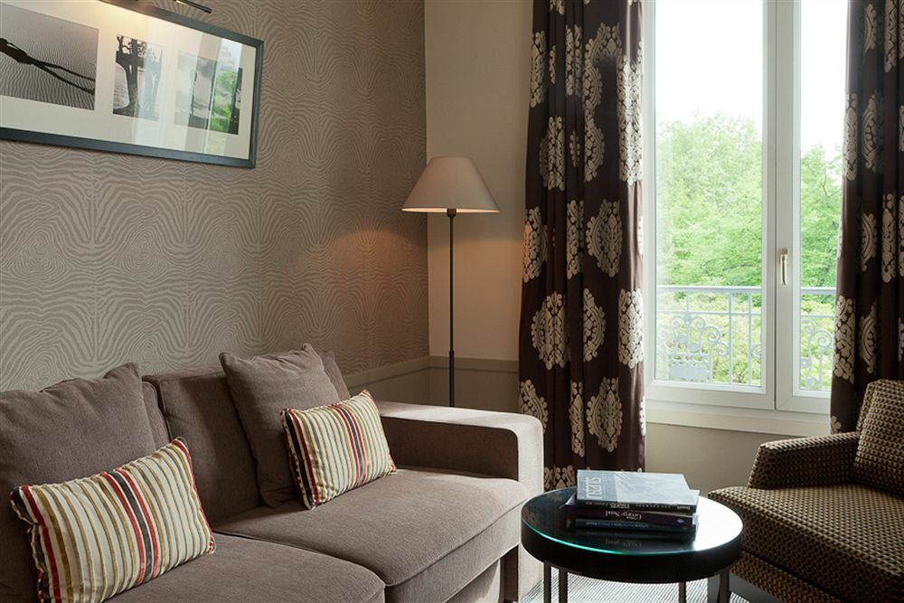 Aiglon Hotel 4*