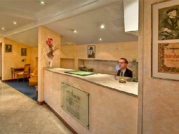 Hotel Du Quai Voltaire Parigi