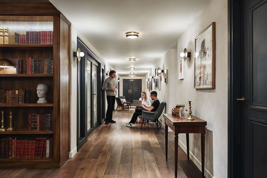 Hotel The Hoxton, 4*