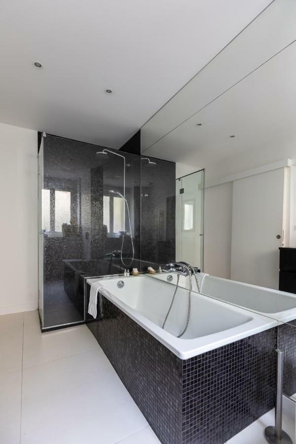 Appartamento Milestay Champs Elysees Parigi