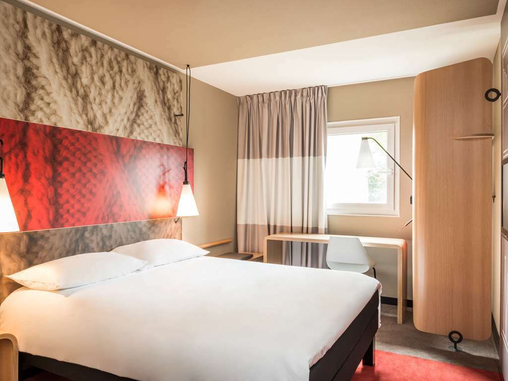 Hotel Ibis Tour Montparnasse 15eme