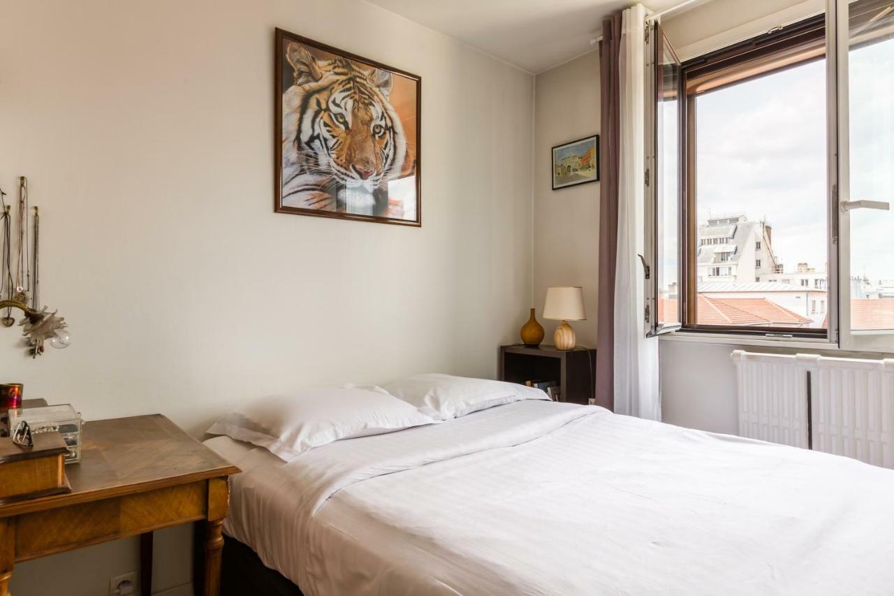 Veeve - Canal Saint Martin Pad *