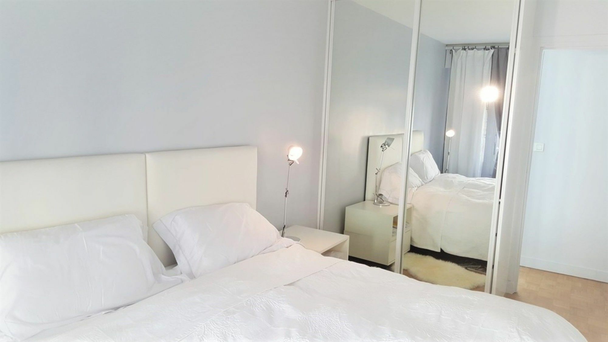 55 M2 With Balcony In The 6th Arrondiss. *