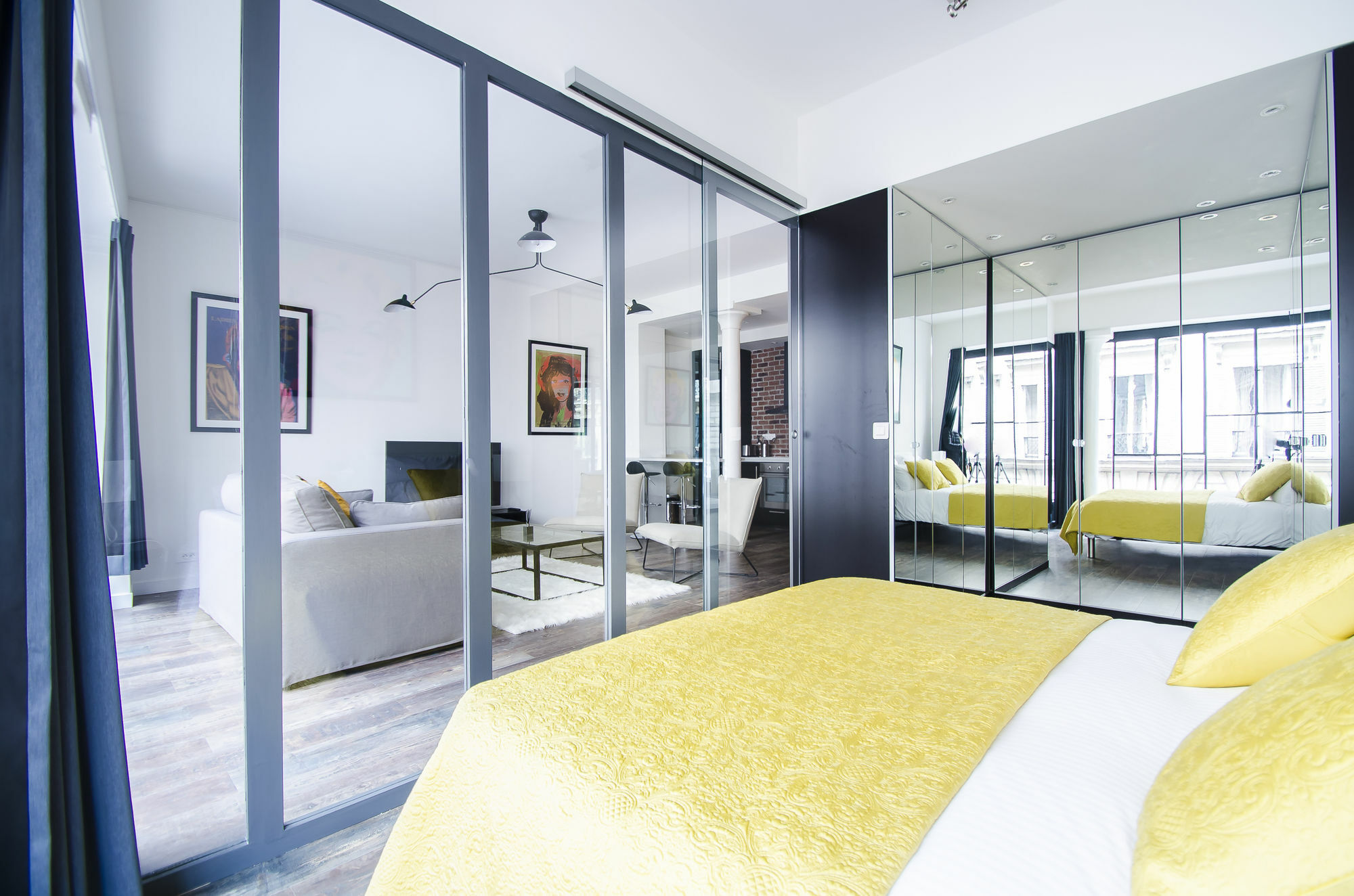 Luxury In - Montorgueil *