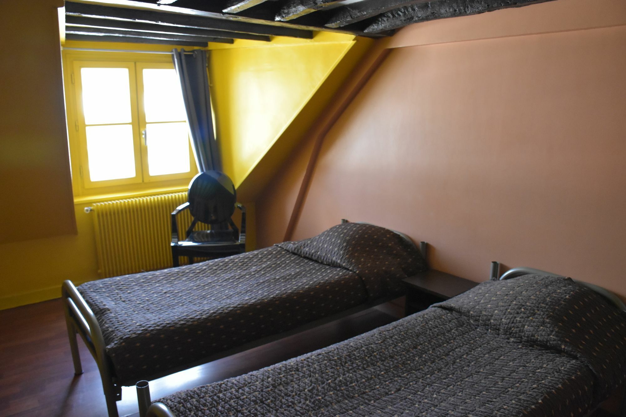 Hotel Absolute République Parigi