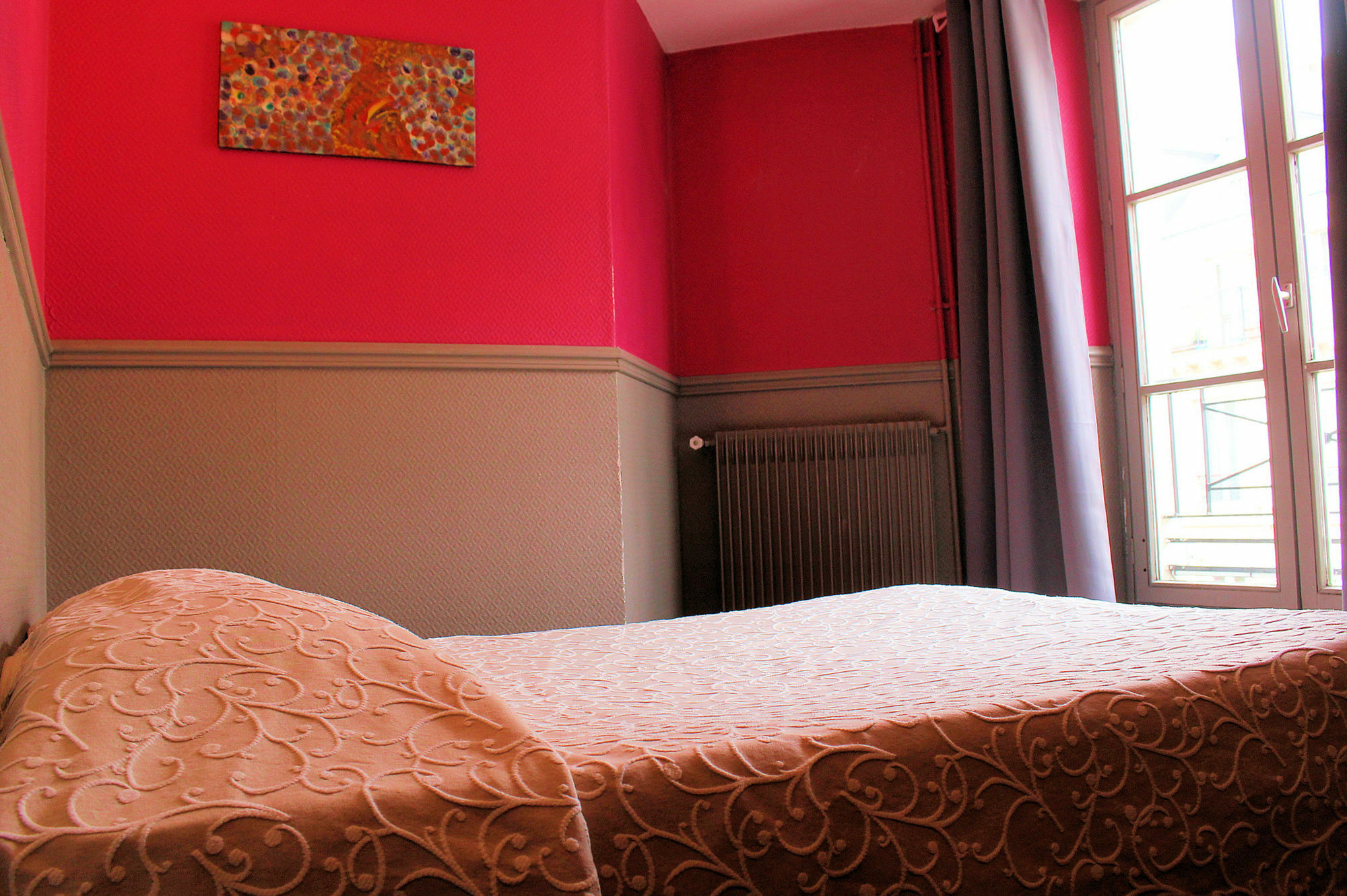 Absolute République Hotel