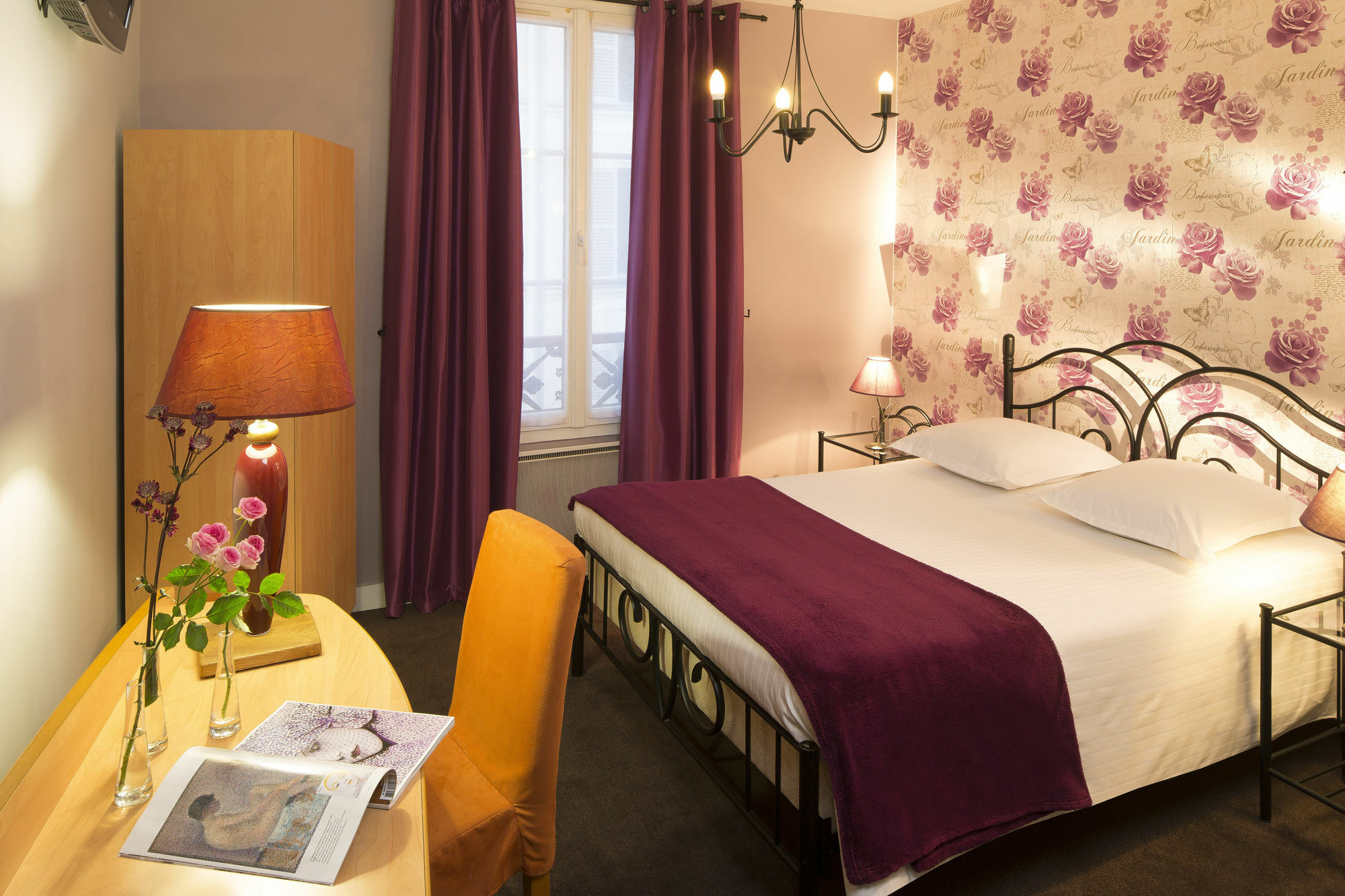 Hotel Du Midi Gare De Lyon 2*