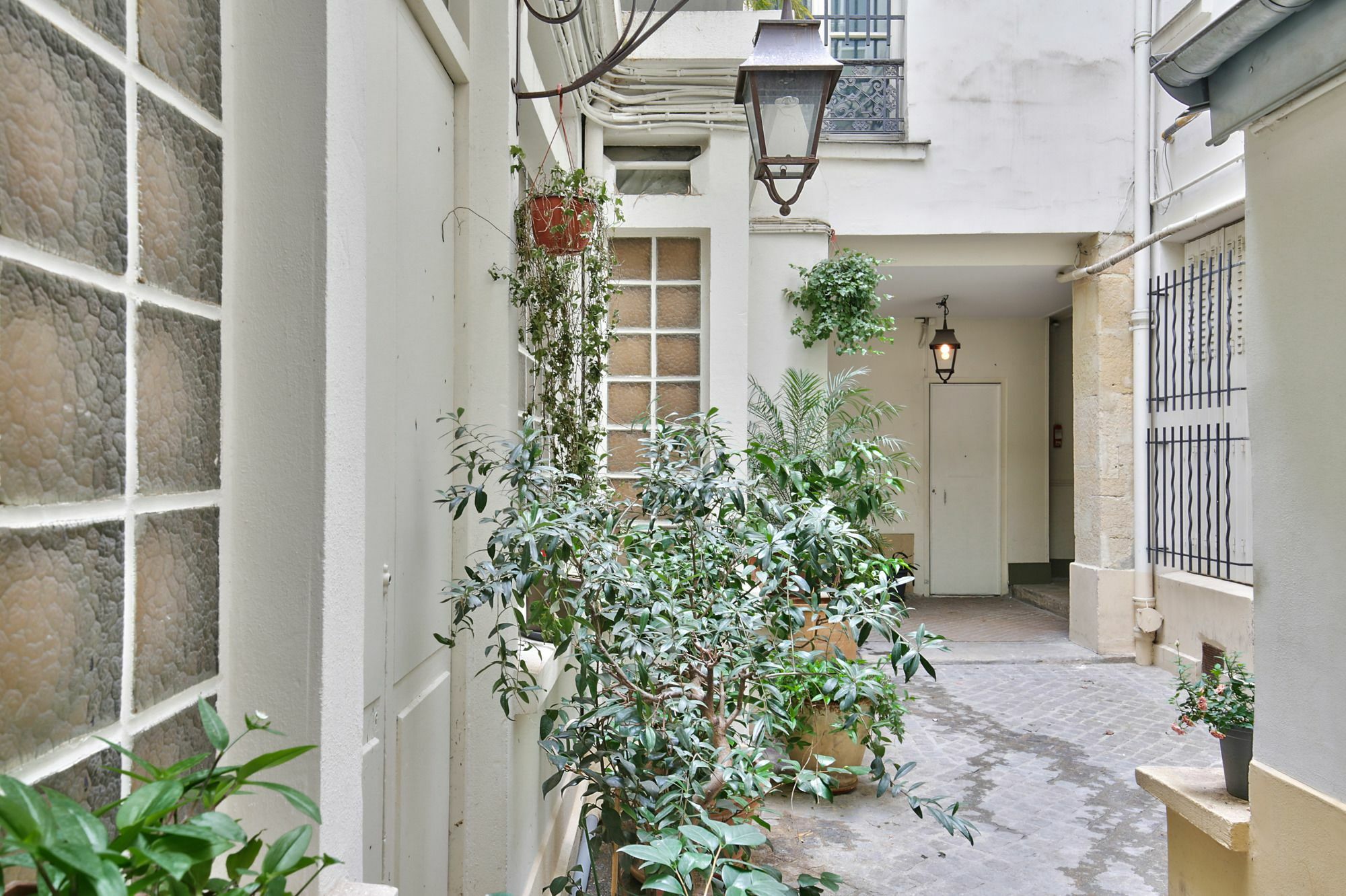 Apartment 70 - Authentic Parisian Flat