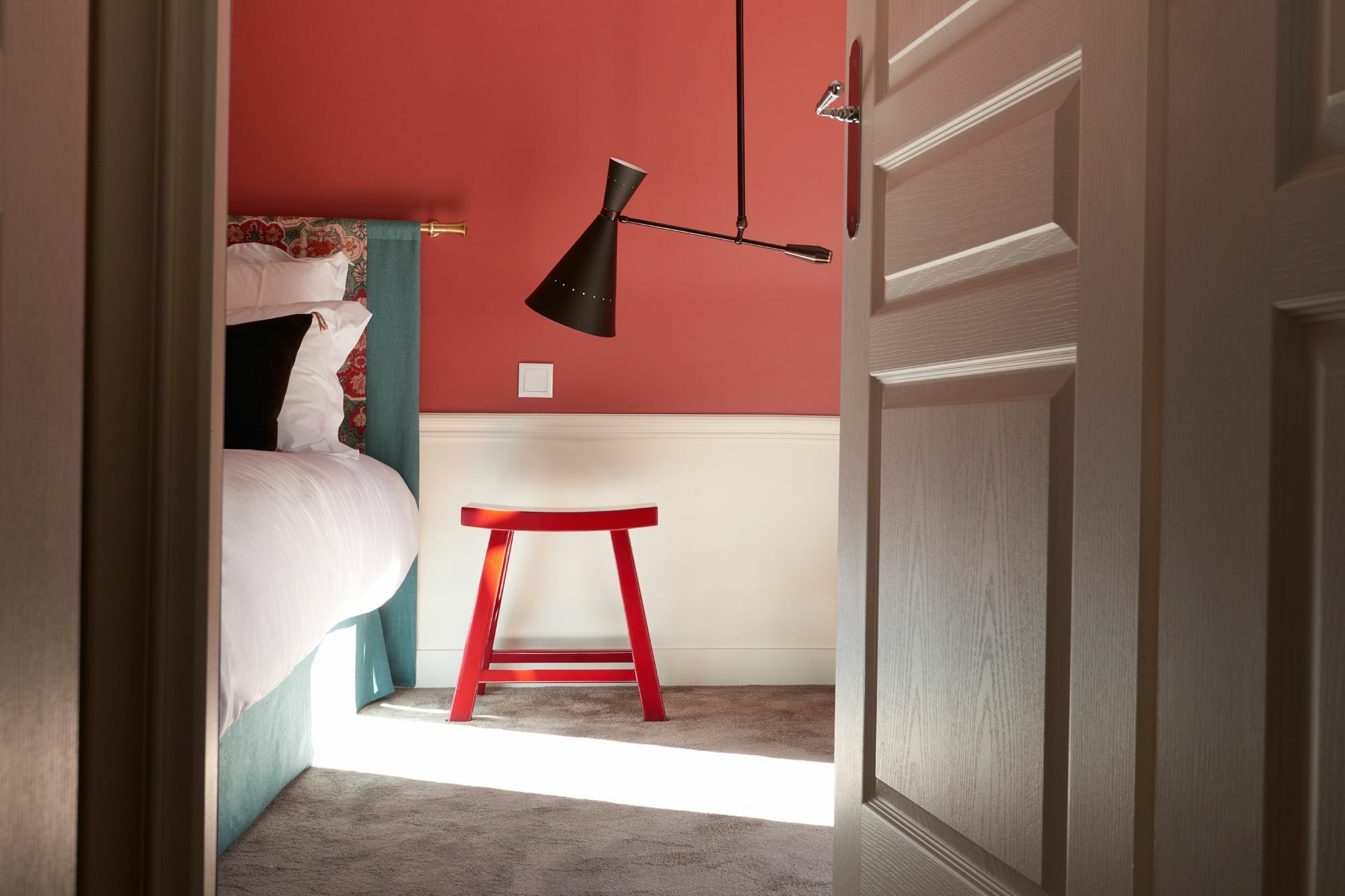 Maison Lepic Montmartre Hotel