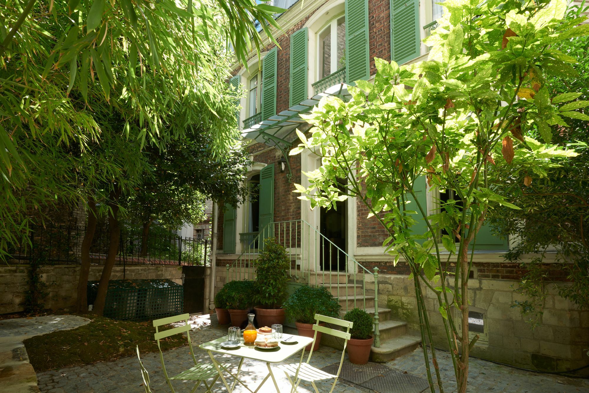 Hotel Maison Lepic Montmartre 3*