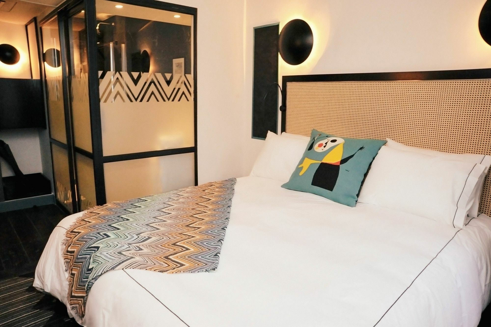 Hotel Mom'art 4*