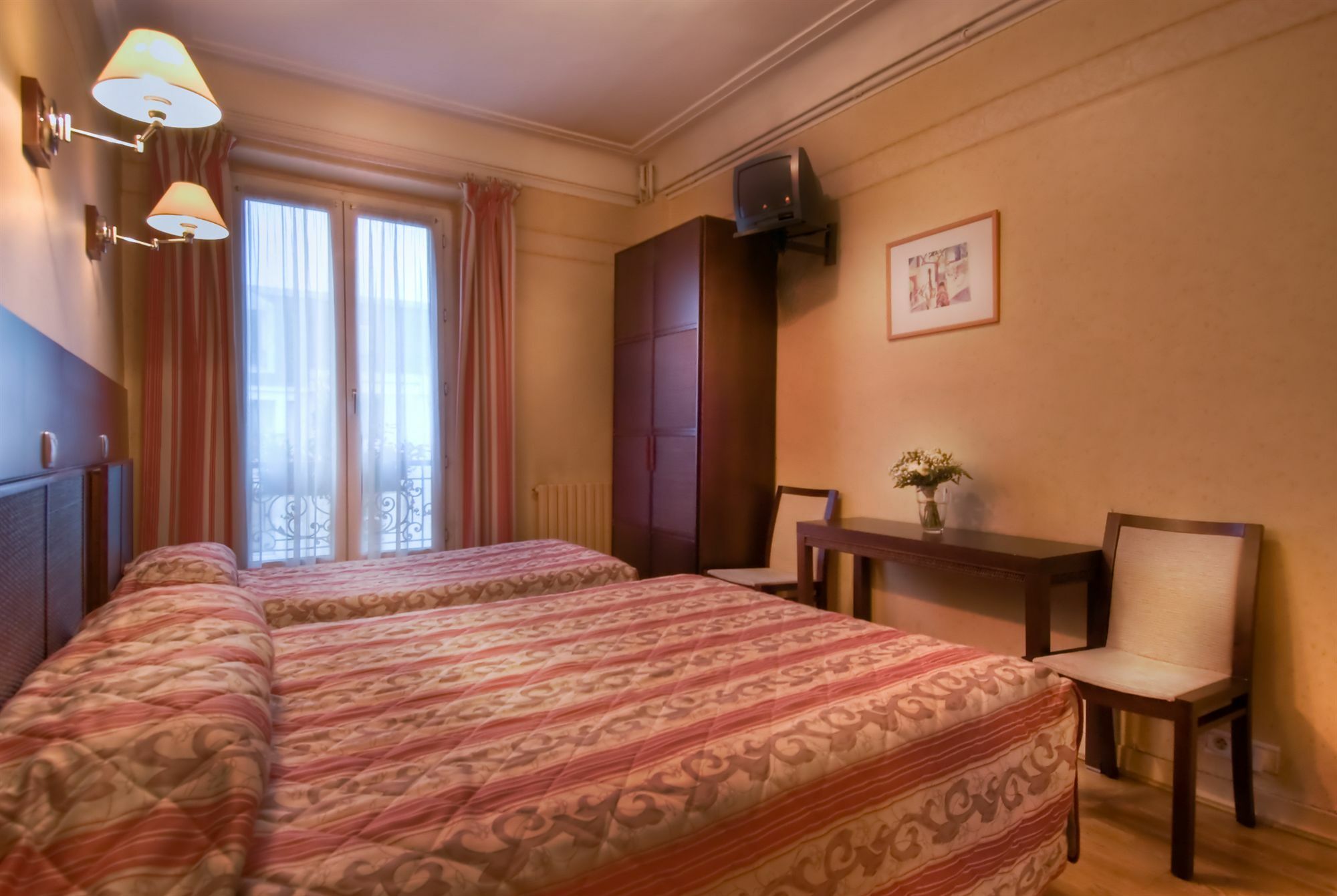 Hotel Art Quartier Latin By Malone