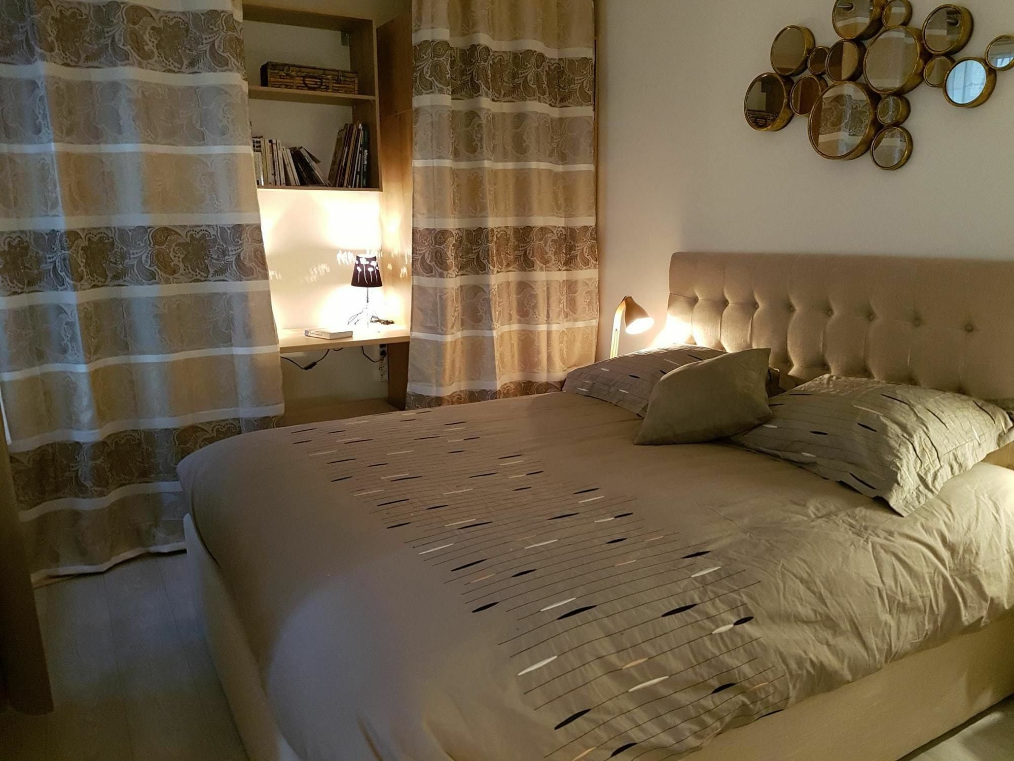 With One Bedroom In Paris, With Wifi Appartamento Parigi