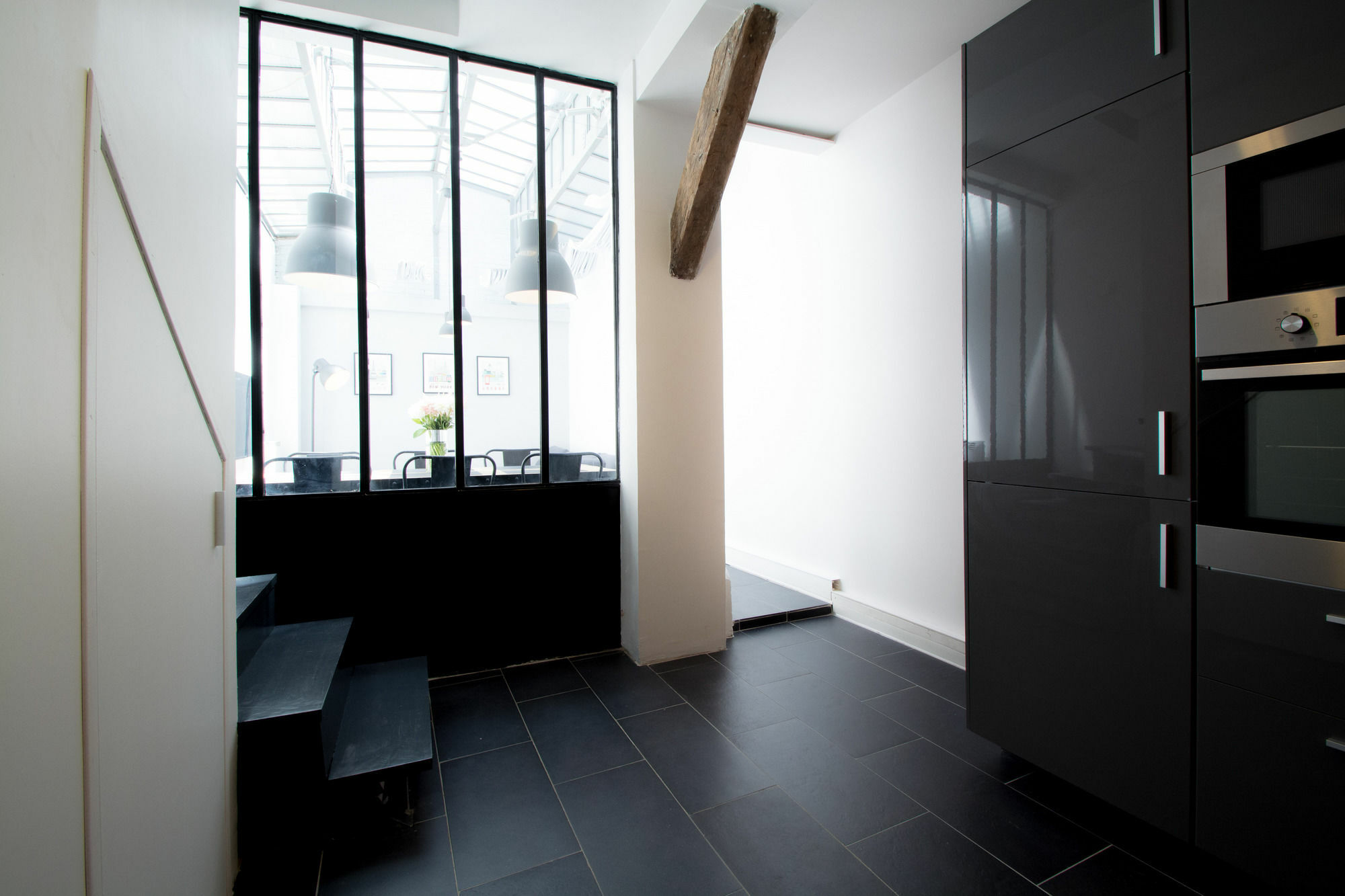 Luxury In - Republique *